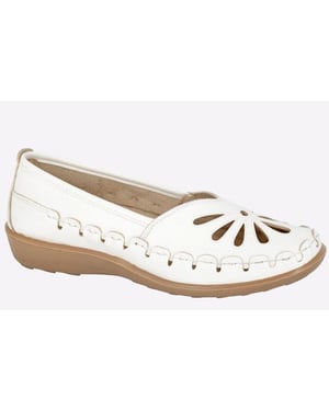 Boulevard Clarissa Pumps Womens