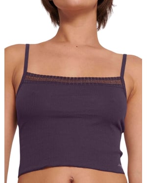 GO Ribbed Crop Top