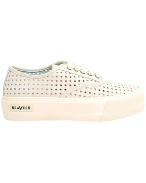 Seavees Legend Platform Portal Dam Vita Skor