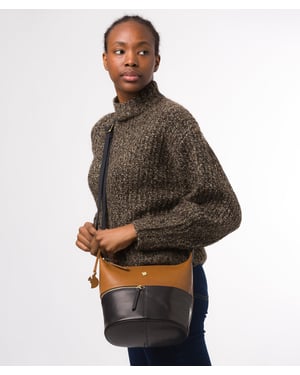 Little Kristin' Navy & Dark Tan Leather Shoulder Bag