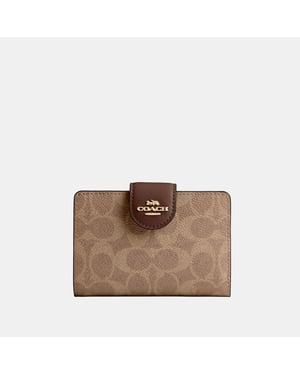 Medium Corner Zip Wallet in Signature Canvas