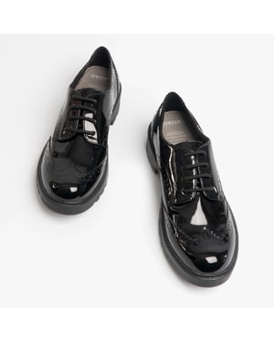 JR CASEY Girls Patent Brogue School Shoes Black