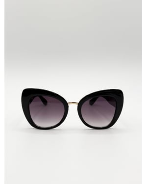 Oversized Cat-Eye Sunglasses in Black