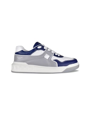 Valentino Garavani Sneakers One Stud Grå