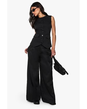 Pleated Extreme Wide Leg Tailored Trouser