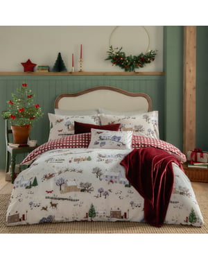 Furn Cotswolds Christmas Printed Reversible Duvet Set