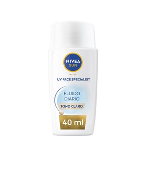 Dagelijkse Zon Fluid Gezichtsbescherming SPF50+ #lichte Tint 40 ml