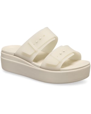 Crocs Brooklyn Buckle Low Wedge Dames Sandstone Sandalen