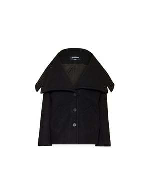 Jacquemus Le Caban Caruso Gedrapeerde kraagjas