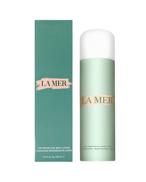 LA MER Reparative Body Lotion for Deep Hydration and Skin Renewal