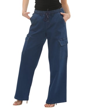 Womens Easticated Wasit Wide Leg Cargo Pocket Jeans in Mid Blue