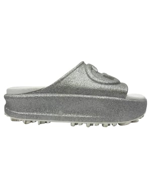 Gucci GG Logo Glittered Slide Sandals in Silver Rubber