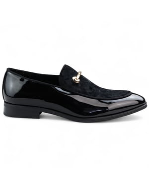 Eleganta svarta loafers med läderfoder och sammetsslip-on för män