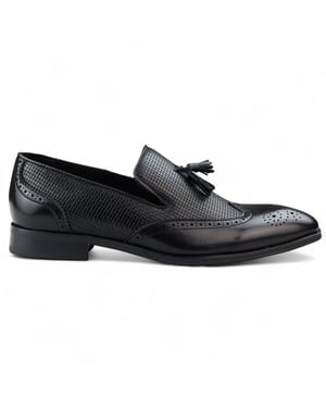 Svarta herrloafers med tofs och eleganta slip-on-skor