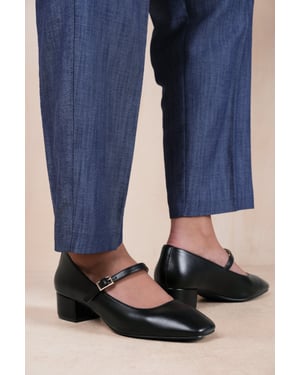 Wheres That From Womens 'Nadia' Girl's School Block Heel Buckle Strap Mary Jane Shoes