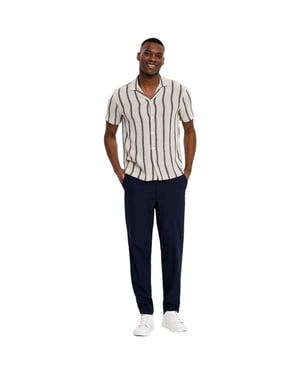Plain Theo 285 navy