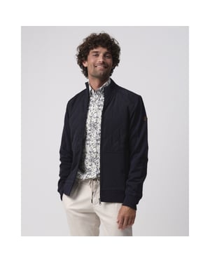 Campbell Aston vest
