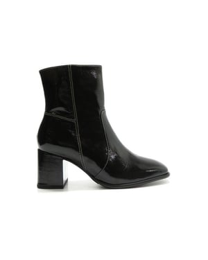 Piedi Nudi Desire2lak