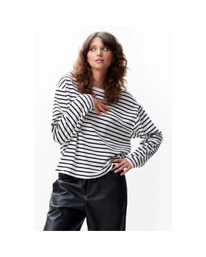 Catwalk Junkie 2402040601 relaxed stripe long sleeve