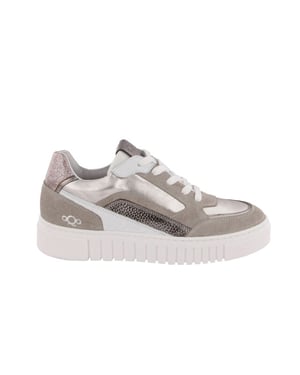 Aqa Sneakers
