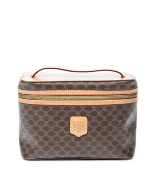 Top Handle Toiletry Pouch  Buidel