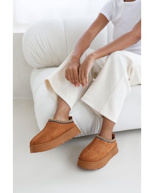 Wheres That From Womens 'Meilani' Cosy Faux-Suede Fur Lining Platform Low Ankle Boot