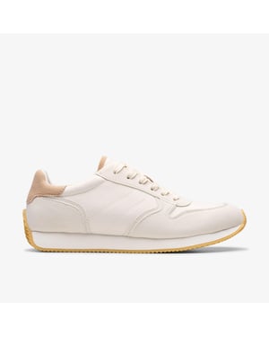 Teirra Hardloop Off White Sneakers