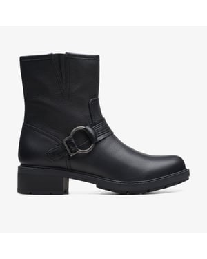 Hearth Cross Black Leather Boots