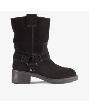 Chai Bliss Black Sde Boots