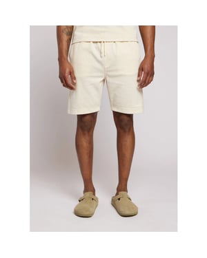 Aeden Gugo short