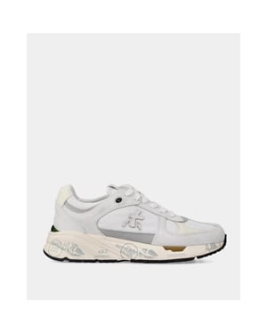 Premiata Dames mased