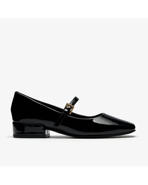 Seren30 Buckle Black Patent Shoes
