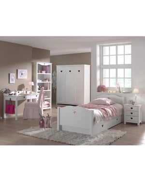 Lucevi amori bed + lattenbodem + nachtkastje + 3 deurs kleerkast + bureau +