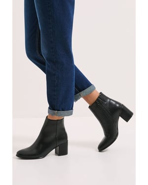 Wide Fit Morgan Round Toe Medium Block Heel Ankle Boots
