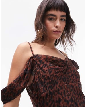 Topshop Premium – Off shoulder-klänning i midimodell med djurmönster och jacquard
