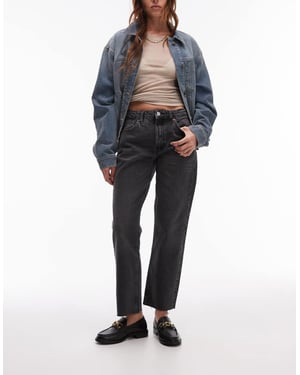 Topshop – Svarta, raka, beskurna jeans med medelhög midja och råa fållar