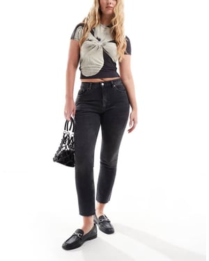 Topshop – Hourglass – Svarta, raka, korta jeans med medelhög midja och råa fållar