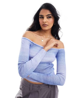 Blå ombrefärgad, ribbad bomullstopp med off shoulder-motiv