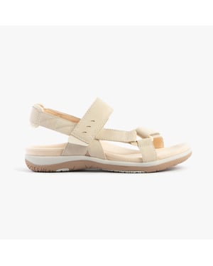 Free Spirit Elara Womens Sandals Parchment
