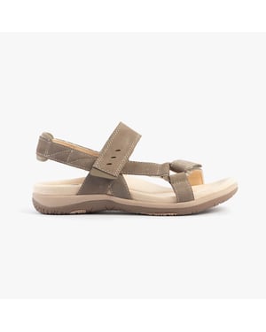 Free Spirit Elara Womens Sandals Walnut