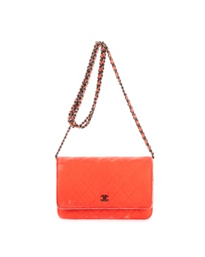 Classic Timeless Wallet on Chain  Schoudertas