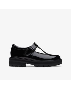 PragueBrill K. Black Pat Shoes