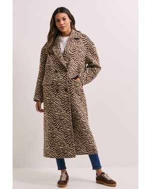 Wide Collar Animal Print Coat