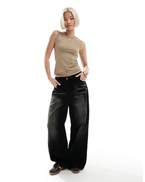 Weekday – Inez – Beige linne med smal passform