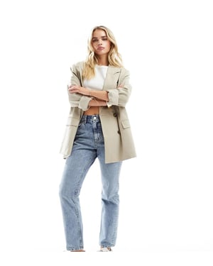 ASOS DESIGN – Petite – Ljusblå, raka jeans med medelhög midja