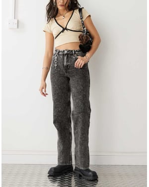 Monki – Aimo – Svarta jeans med raka ben och med hälften midja
