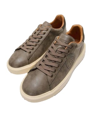 Blauer Sneakers