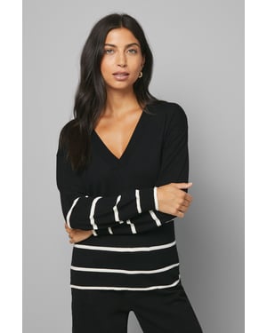 V Neck Stripe Placement Knitted Top