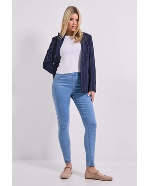 Skinny Pull On Jegging