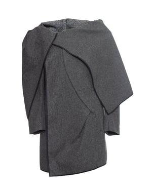 Comme des Garçons asymmetrisk kappa i grå ull